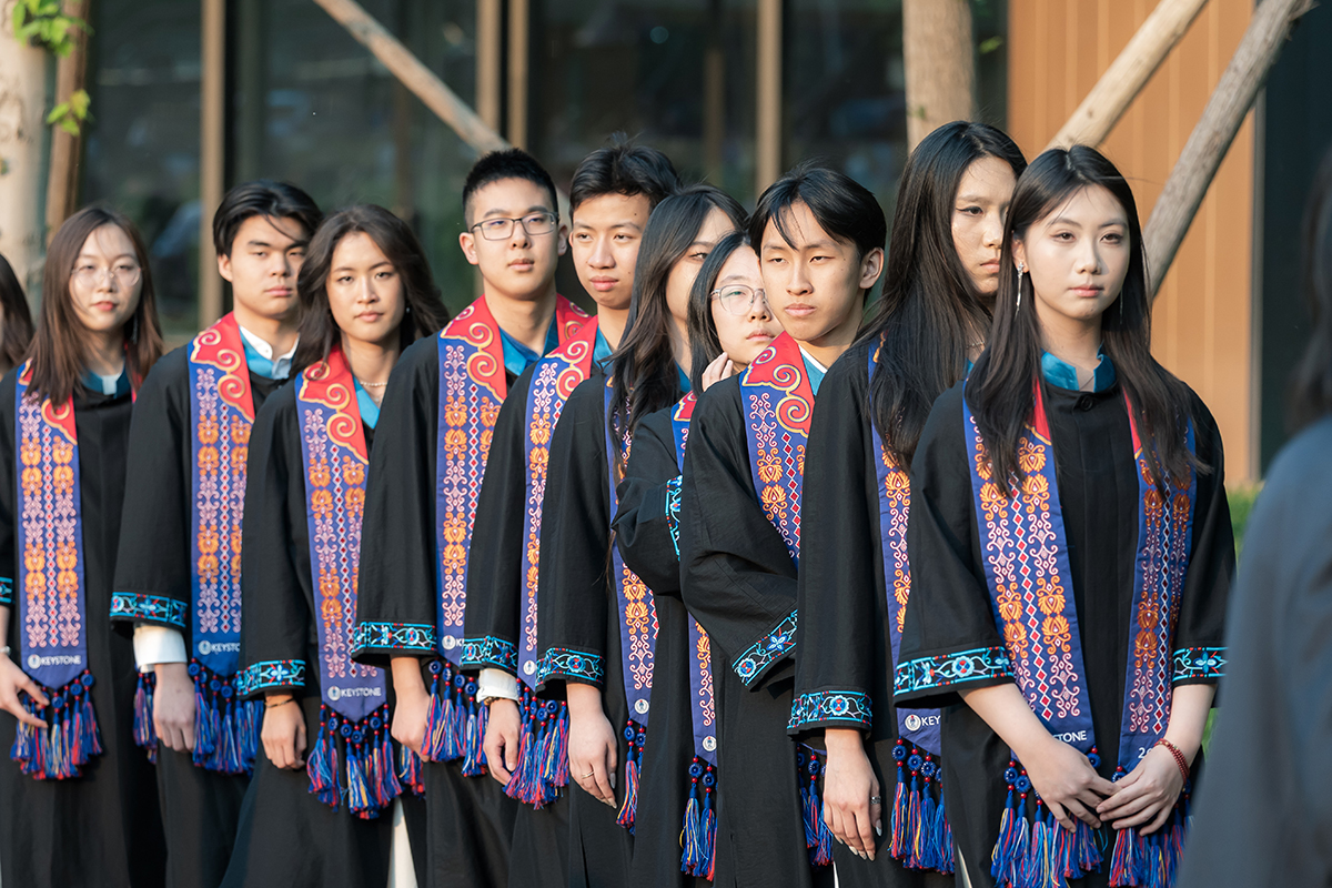 HSGraduation24181553-632.jpg